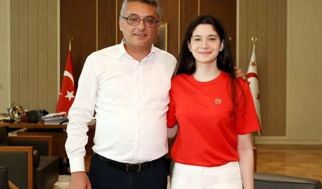 Erhürman Günay'ı kutladı