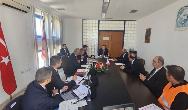 BAKAN BAYRAKTAR'DAN TEKNECİK'E ZİYARET