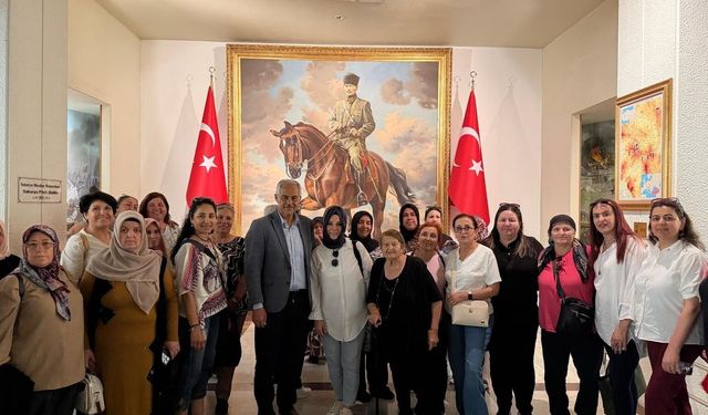 Tatlısu Belediyesi kadınlar için kültür gezisi düzenledi
