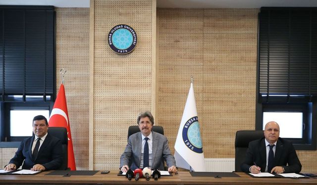 BUÜ, DAÜ ve ÜSİGED arasında akademik ve bilimsel işbirliği protokolü imzalandı