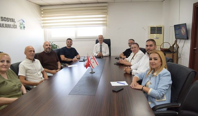 Çalışma ve Sosyal Güvenlik Bakanı Hasipoğlu, Restorancılar Birliği'ni kabul etti