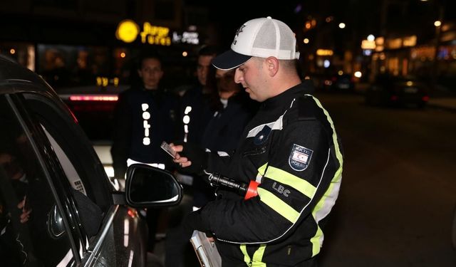 Lefkoşa ve İskele'de eş zamanlı denetim: Bin 326 sürücüye rapor, 82 araca trafikten men