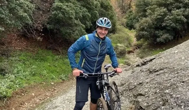 Miçotakis bisikletten düştü: Hastaneye kaldırıldı