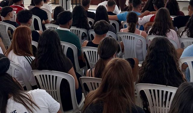 'Yapay Zeka ile Geleceğe Hazır Ol' seminerleri başladı