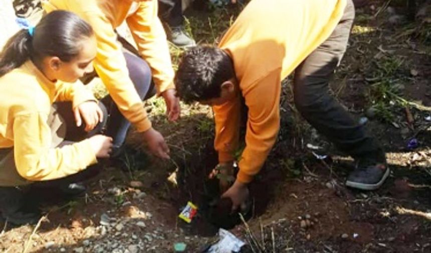 Temizlik ve Çevre Bilinci Etkinliği düzenlendi