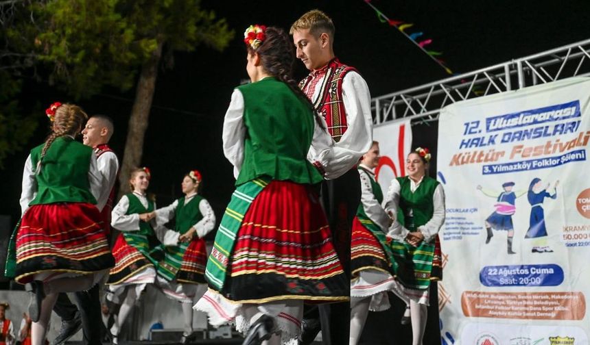 Yılmazköy 12. Uluslararası Halk Dansları Kültür Festivali ve 3. Yılmazköy Folklor Şöleni yapıldı