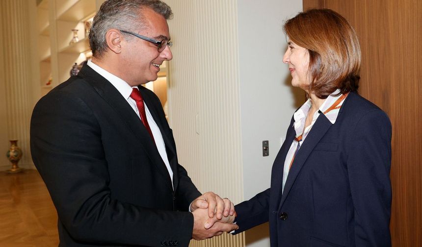 Erhürman- Holguín görüşmesi sona erdi