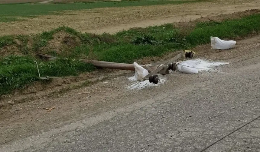 Gürpınar ve Yılmazköy'de trafik kazası nedeniyle elektrik kesintisi!