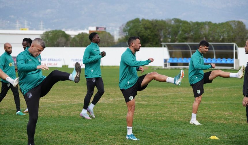 China Bazaar Gençlik Gücü, hafta sonu oynayacağı Yeniboğaziçi maçı hazırlıklarını sürdürüyor