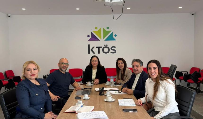 CTP Eğitim Komitesi KTÖS'ü ziyaret etti