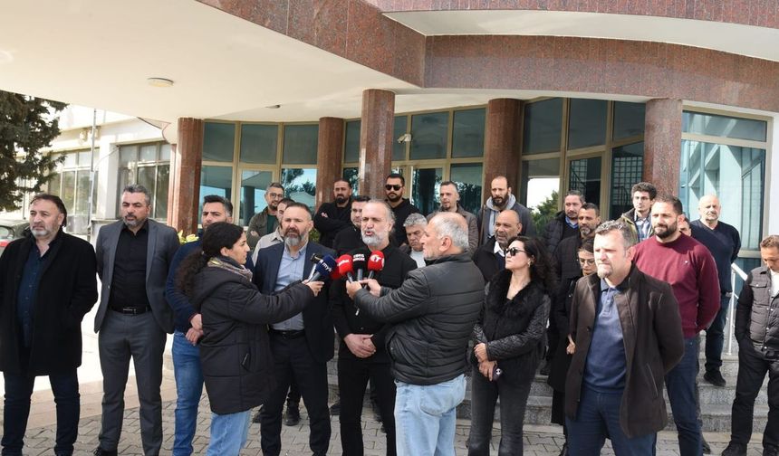 'EKTAM İşçilerine Dayanışma Hesabına İzin Yok' Sendikalar İçişleri Önünde