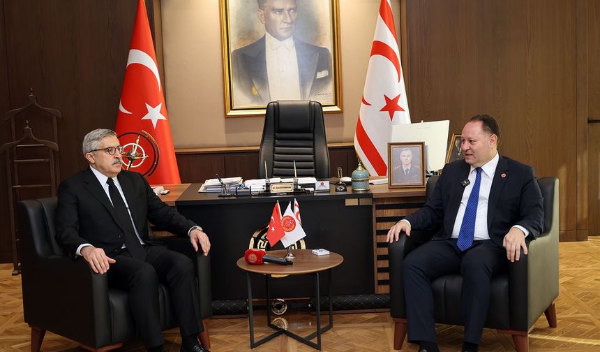 Öztürkler: 'Anavatanla kopmaz bağlarımız her türlü tehlikeye karşı güç vermeye devam edecek'