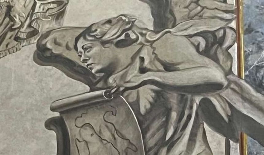 Roma'daki tarihi bazilikada Meloni'ye benzetilen melek figürlü fresk kaldırıldı