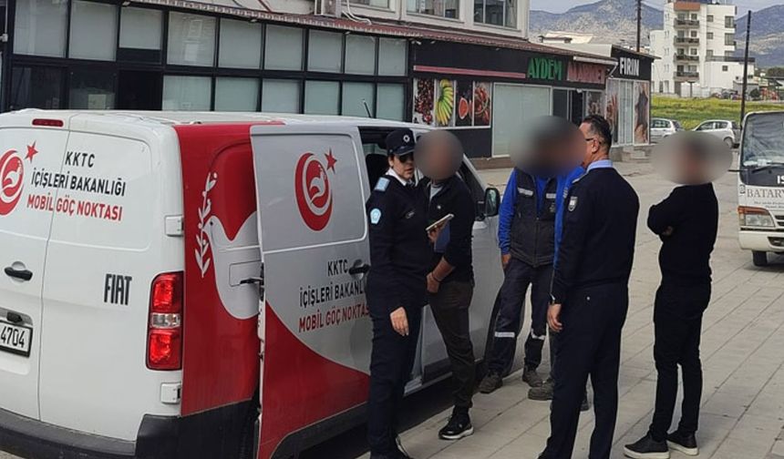 Ülkede ikamet izinsiz kalan 7 kişi tespit edildi