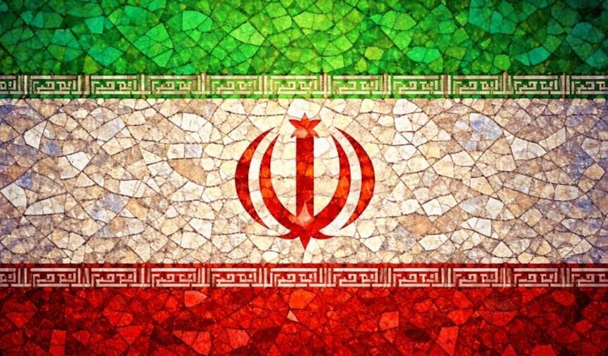 İran: Türkiye'ye füze atmadık