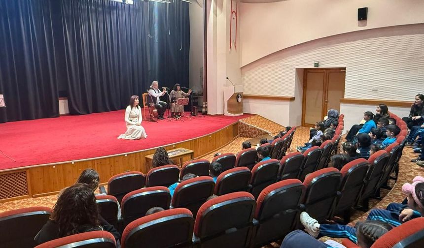 İskele'de öğrencilere yönelik 'Müzikli Masallar' etkinliği yapıldı