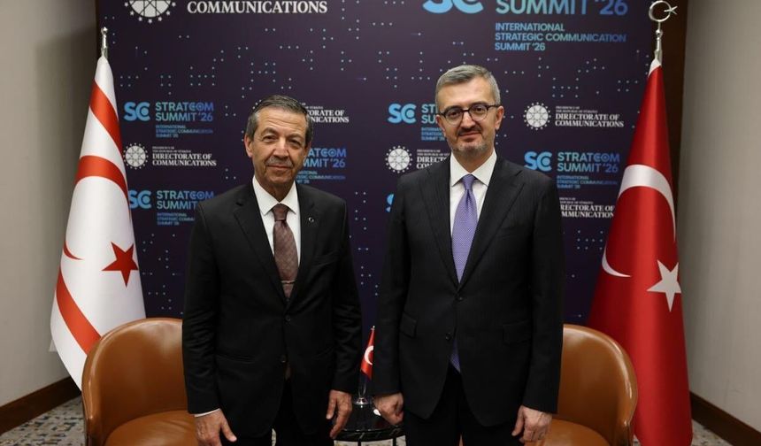 Türkiye İletişim Başkanı Duran, Dışişleri Bakanı Ertuğruloğlu ile bir araya geldi