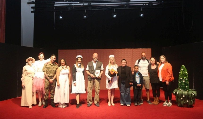 Girne Belediyesi Oda Tiyatrosu'ndan 'Raskolnikov' oyunu