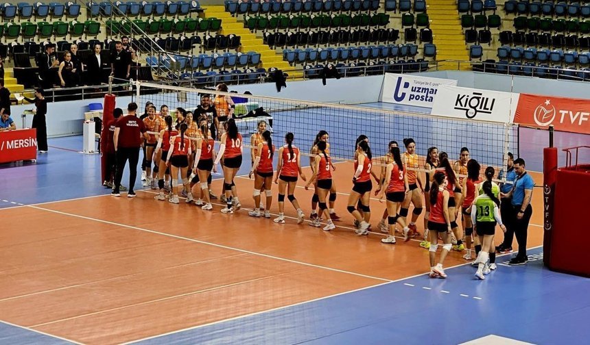 Mersin de ilk maçlar oynandı