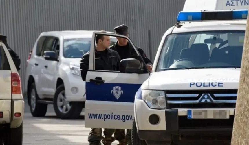 Rum polisi Limasol'daki yürüyüşler için alarmda