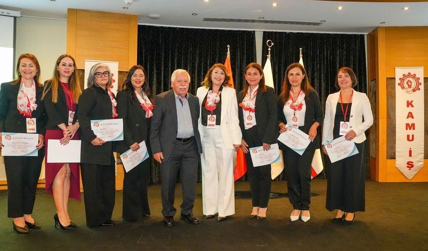 Kamu-İş, 'Toplu İş Sözleşmesi Yasası ve Uygulamaları' paneli düzenledi