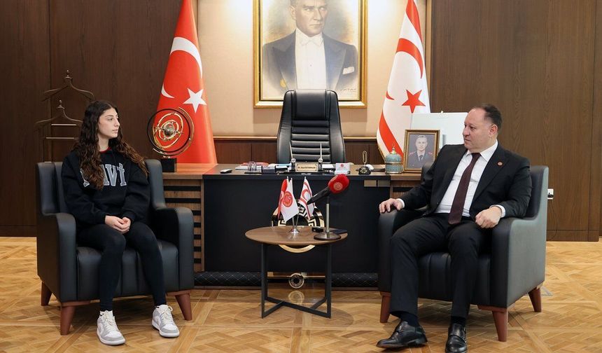 Öztürkler: 'Fırsat verildiğinde gençlerimiz kendini gösteriyor'