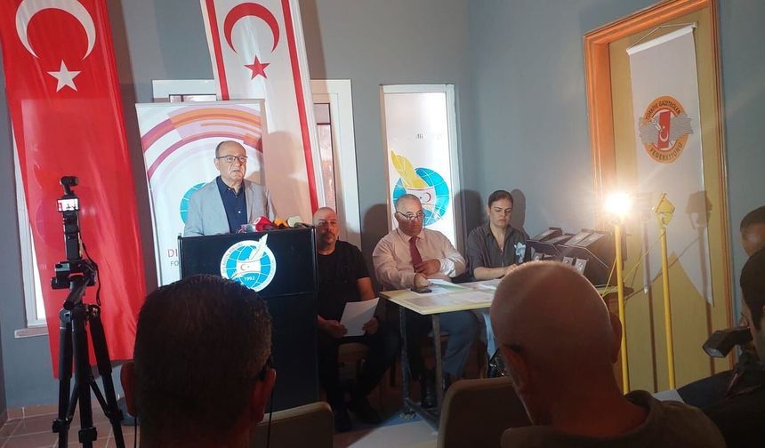 Reşat Akar bir dönem daha Kuzey Kıbrıs Türk Gazeteciler Cemiyeti başkanı
