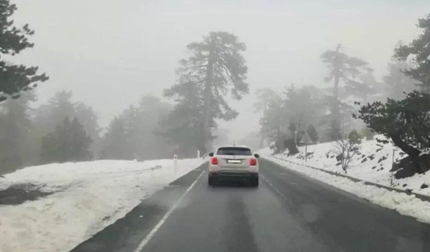 Trodos Dağları'nda mayıs ayında kar sürprizi