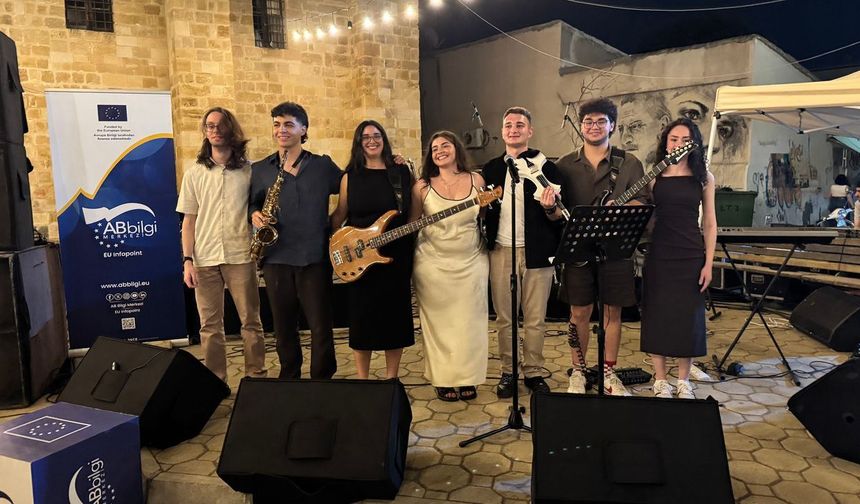 AB Bilgi Merkezi Avrupa Müzik Günü nedeniyle Lefkoşa'da konser düzenledi