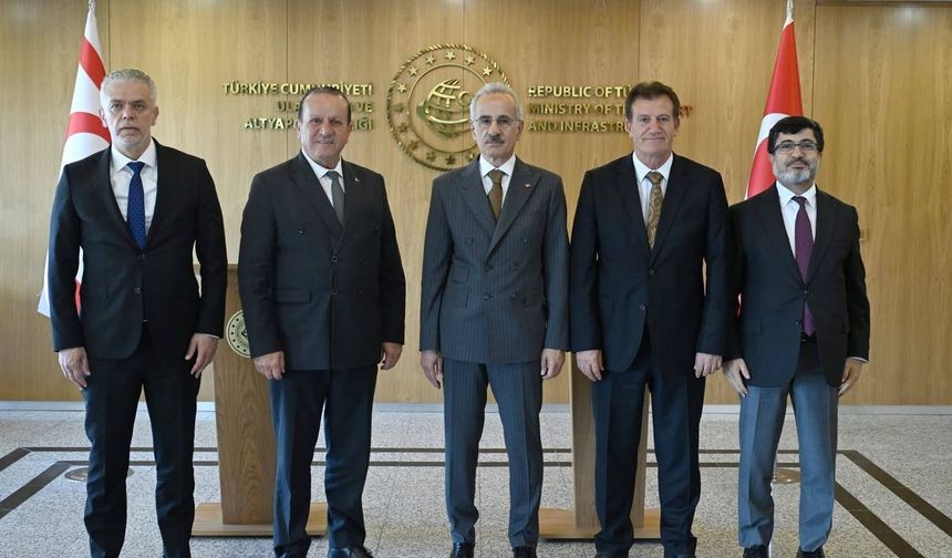 Ataoğlu ile Arıklı, Ankara'da Güngör çöplüğü, bilet fiyatları, Ercan ve karayollarındaki projelerle ilgili görüşmeler yaptı