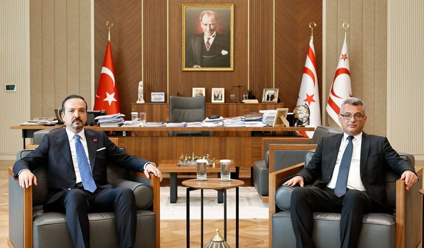 Cumhurbaşkanı Erhürman, AK Parti Genel Başkan Yardımcısı Zorlu'yu kabul etti