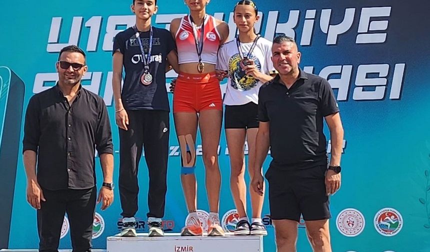 DAÜ sporcusu Ada Kafa, U18 Türkiye Şampiyonu oldu