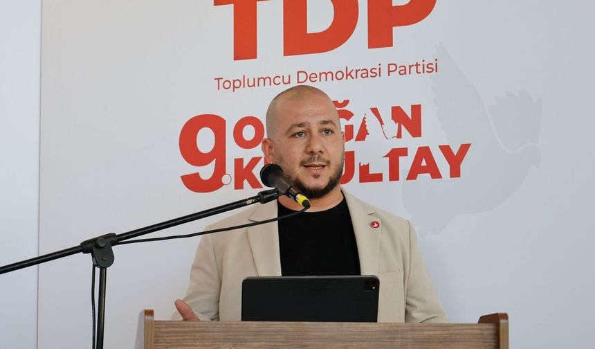 Ekinci: 'Demokrasi tasarruf edilecek bir alan değil'
