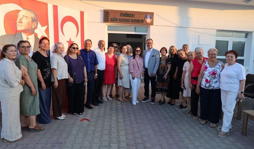 Ötüken Köy Kadın Kursu'nun yıl sonu sergisi açıldı