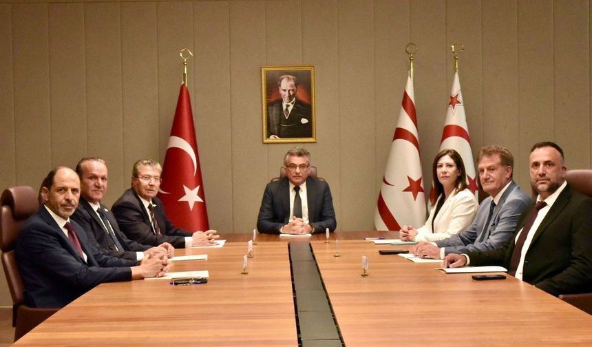 Siyasi Partiler Konseyi Cumhurbaşkanlığında toplandı