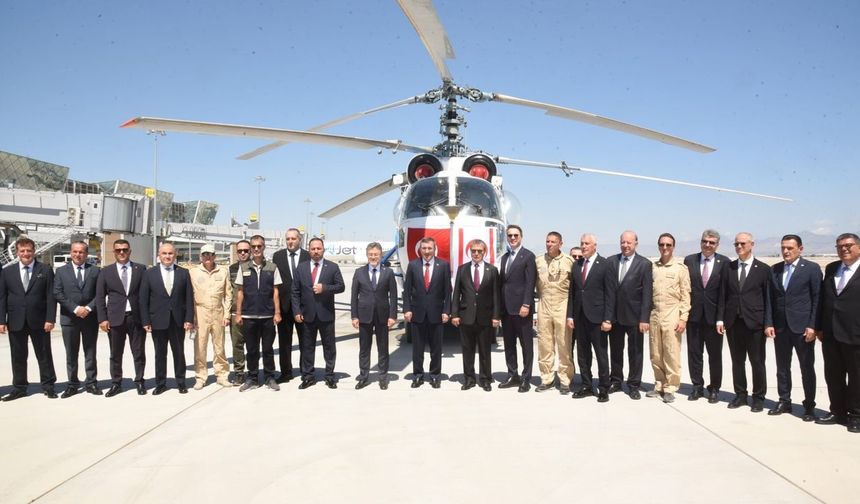 Cevdet Yılmaz KKTC'de: Ercan'da Yangın Söndürme Helikopteri teslim töreni yapıldı