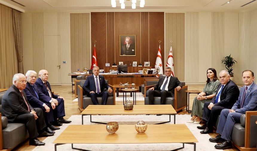 Cumhurbaşkanı Erhürman, Azerbaycan Dostluk Grubu heyetlerini kabul etti
