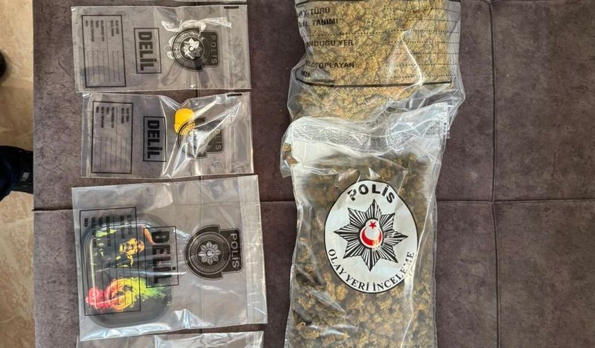 Lefkoşa'daki iki ayrı operasyonda 3 kilogramın üzerinde uyuşturucu yakalandı