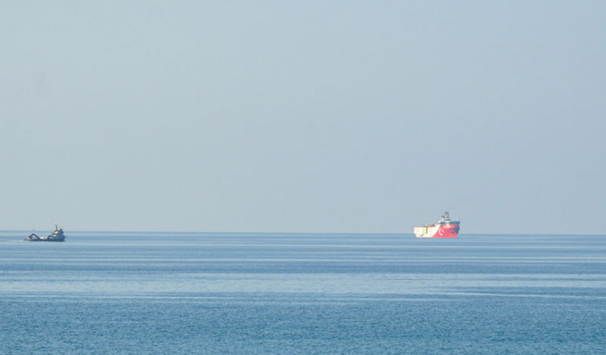 Türkiye Kıbrıs adasına çekilecek doğalgaz hattı için Akdeniz'de Navtex duyurdu