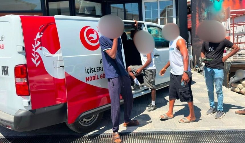 İÇİŞLERİ BAKANLIĞI'NDAN ALTI İLÇEDE DENETİM: 7 KİŞİ İKAMET İZİNSİZ TESPİT EDİLDİ