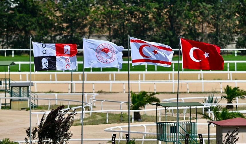 Özdenefe, İstanbul'da Cengiz Topel ve KKTC koşularını izledi