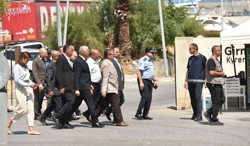 Başbakan Üstel: 'Bir kişinin daha naaşına ulaşıldı'