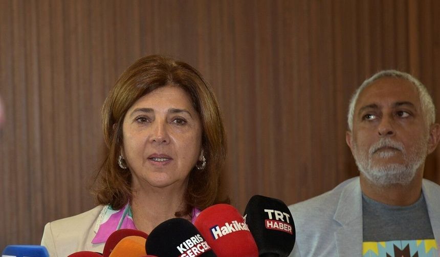 'Holguin'in ziyaretini ertelemesinin yaşanması beklenen gelişmeler açısından eylülün önemini azaltmadığı' belirtildi
