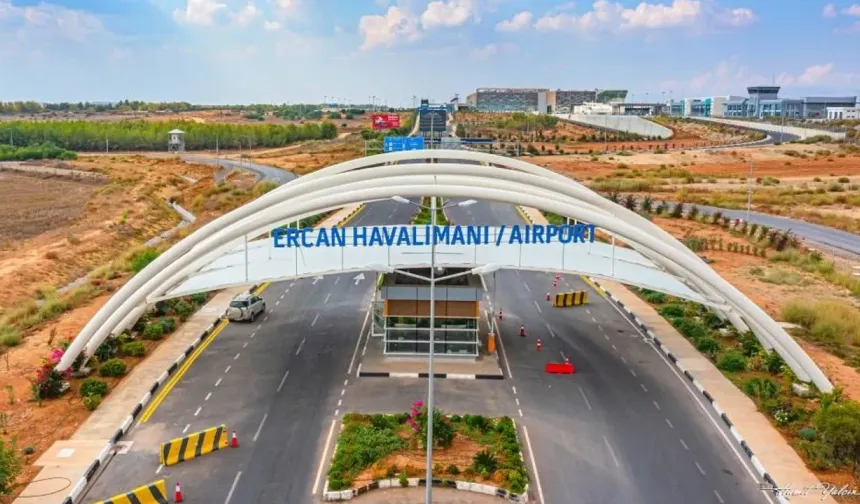 Ercan Havalimanı otoparkında yeni uygulama: İlk 30 dakika ücretsiz