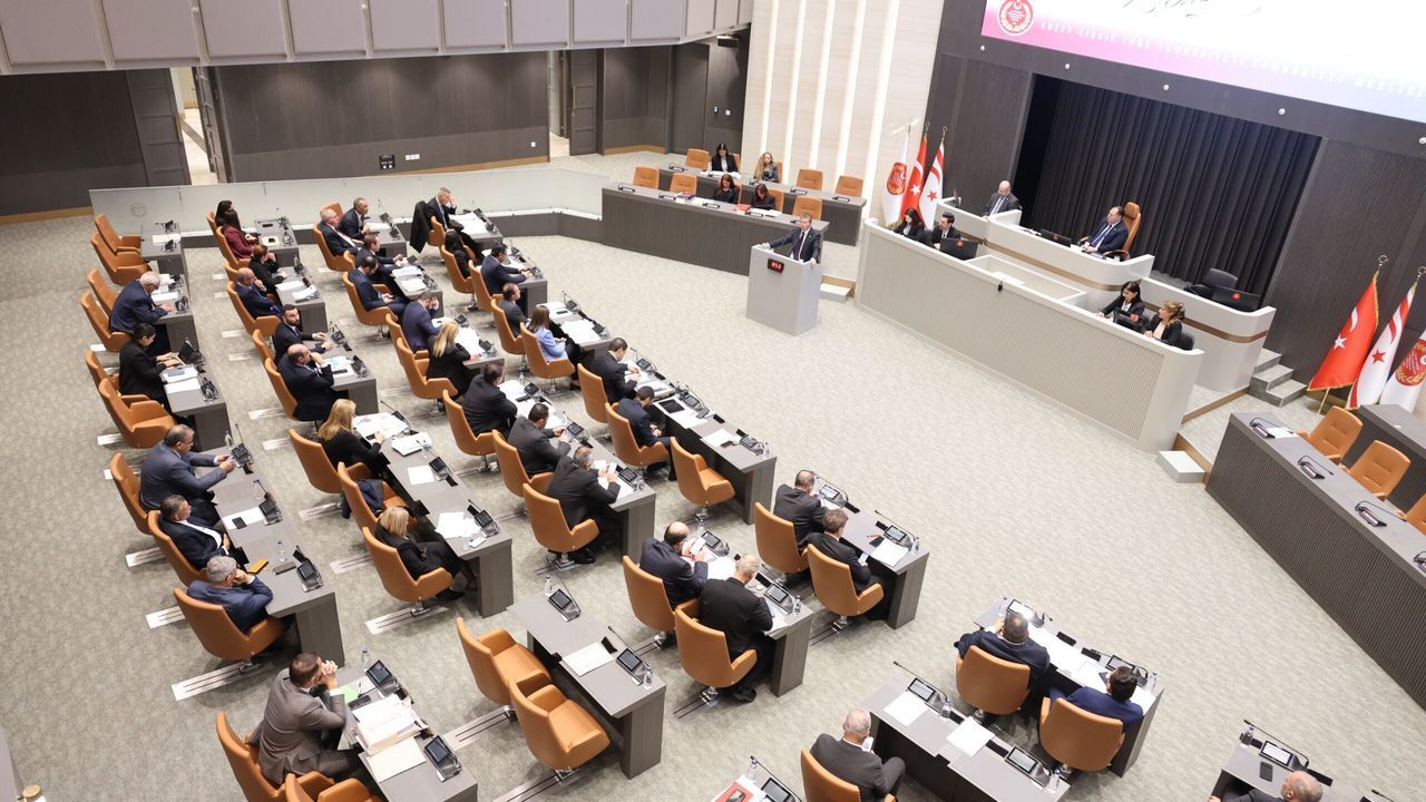 Meclis yarın olağanüstü toplanacak: Cumhurbaşkanı tarafından gönderilen Seçim ve Halkoylaması Yasası gündemde