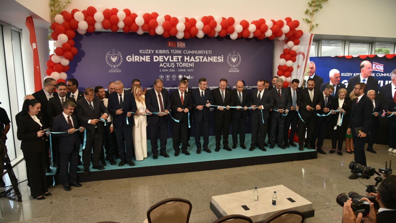 Girne ve Güzelyurt devlet hastaneleri eş zamanlı olarak açıldı